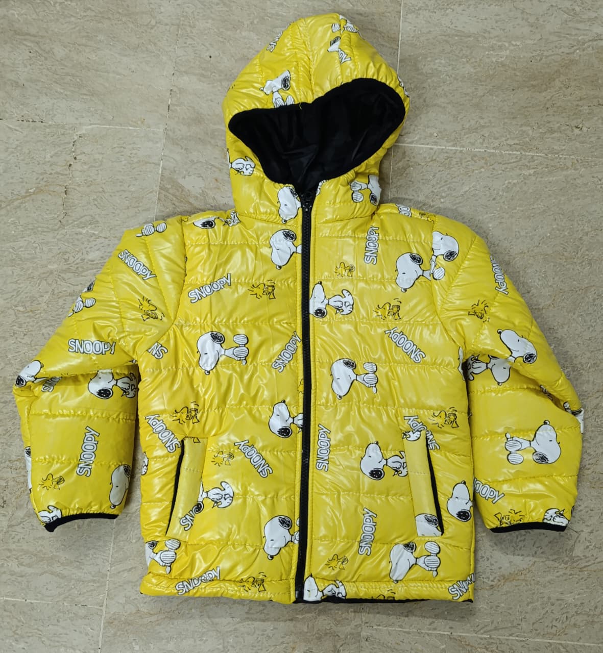 Full Sleeve Puffer Hooide | Snoopy | Yellow